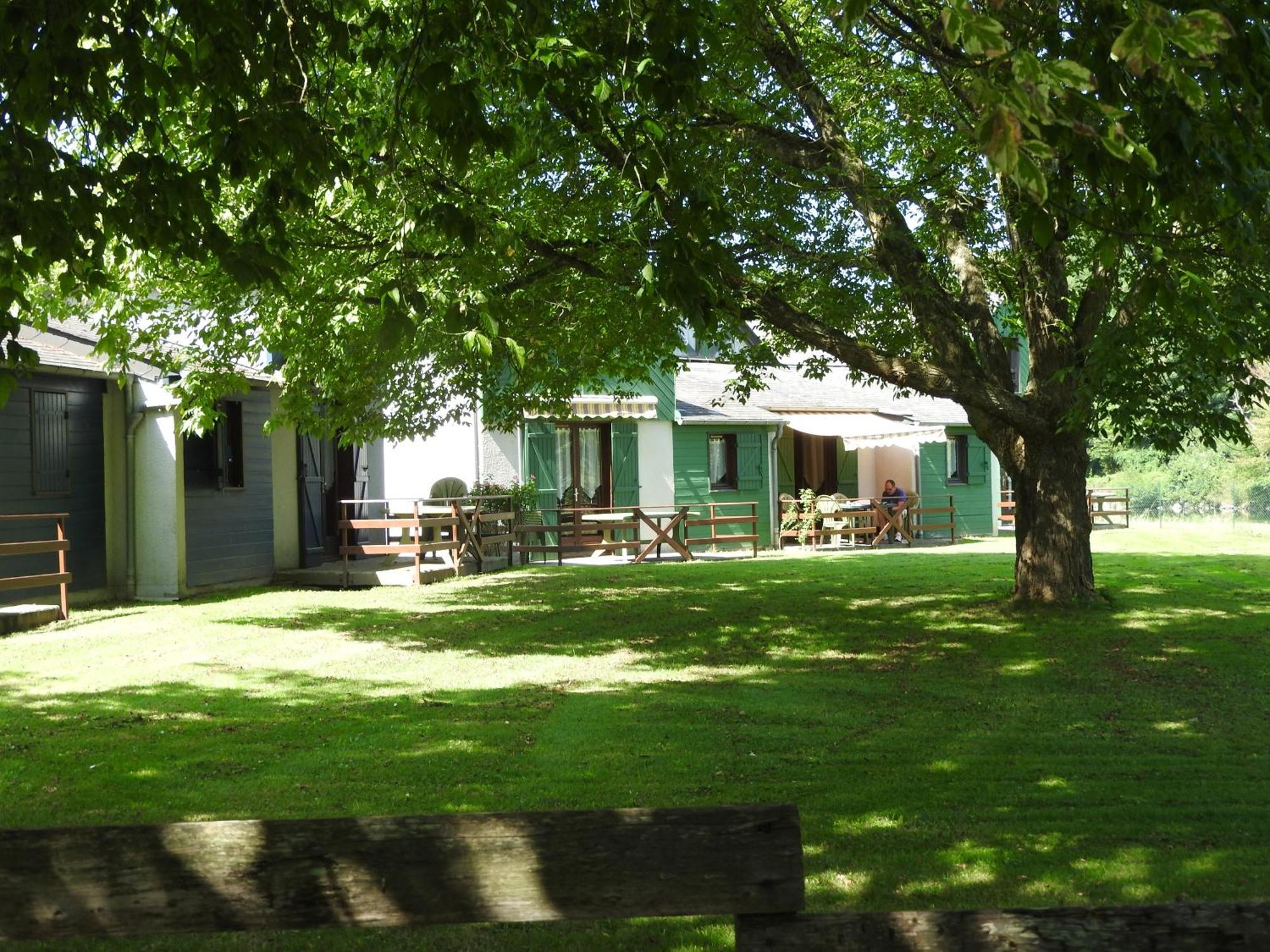 Camping Le Saillet Lestelle-Bétharram Exteriér fotografie